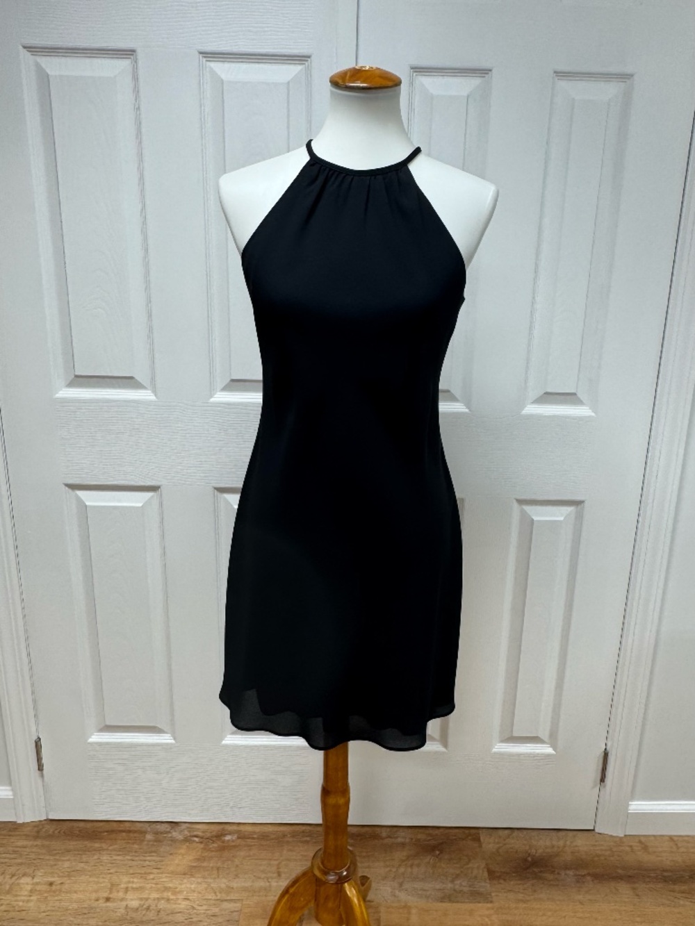 Laundry By Shelli Segal‎ Black Halter Neck Mini Dress - Size 8.